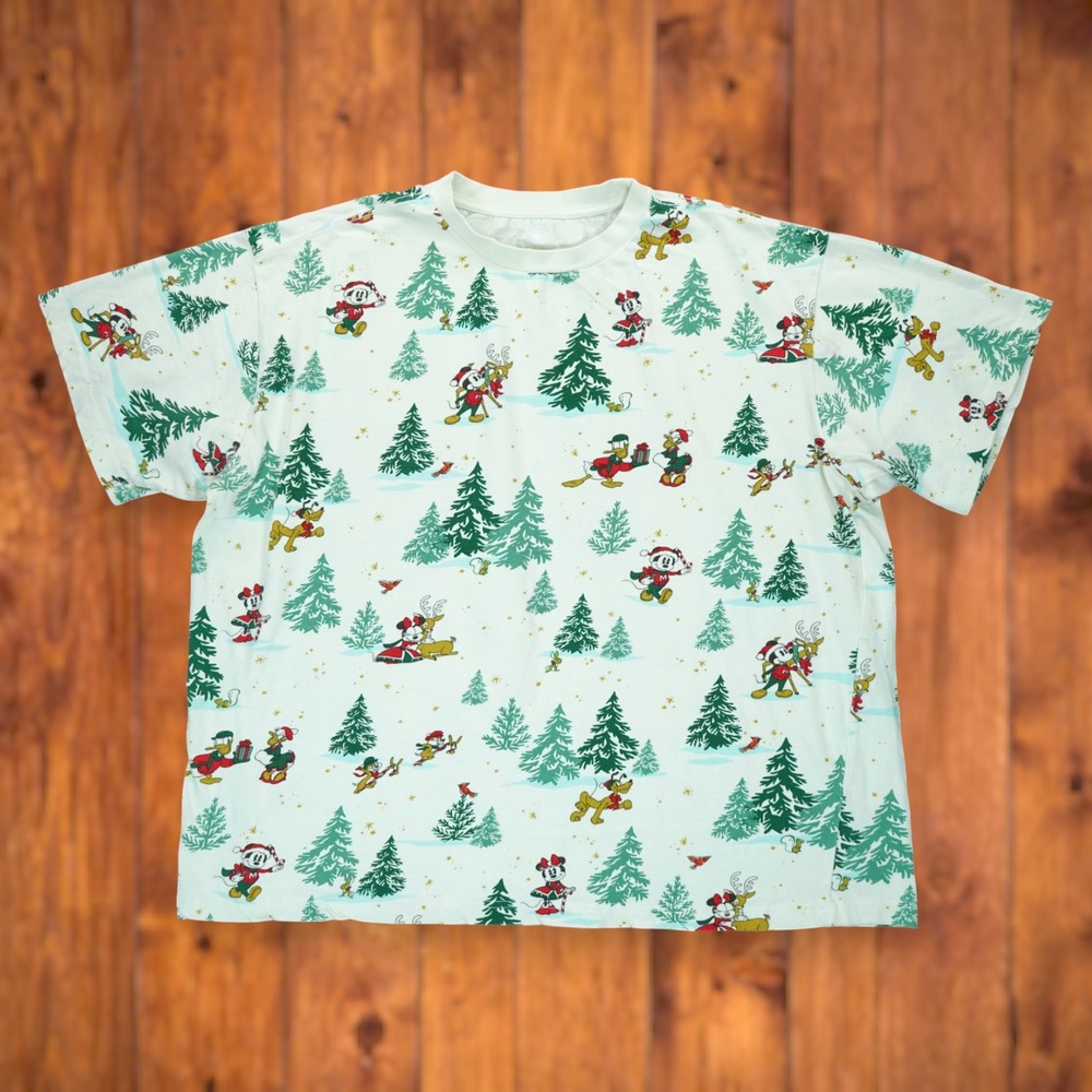 Disney‎ Parks Christmas Mickey and Friends Holiday T-shirt XL ~ Women's